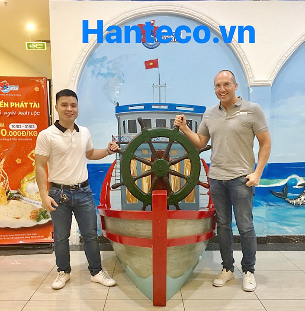 Ông Marco Schneider đại diện thương hiệu Midas đến thăm quan và làm việc tại Hanteco
